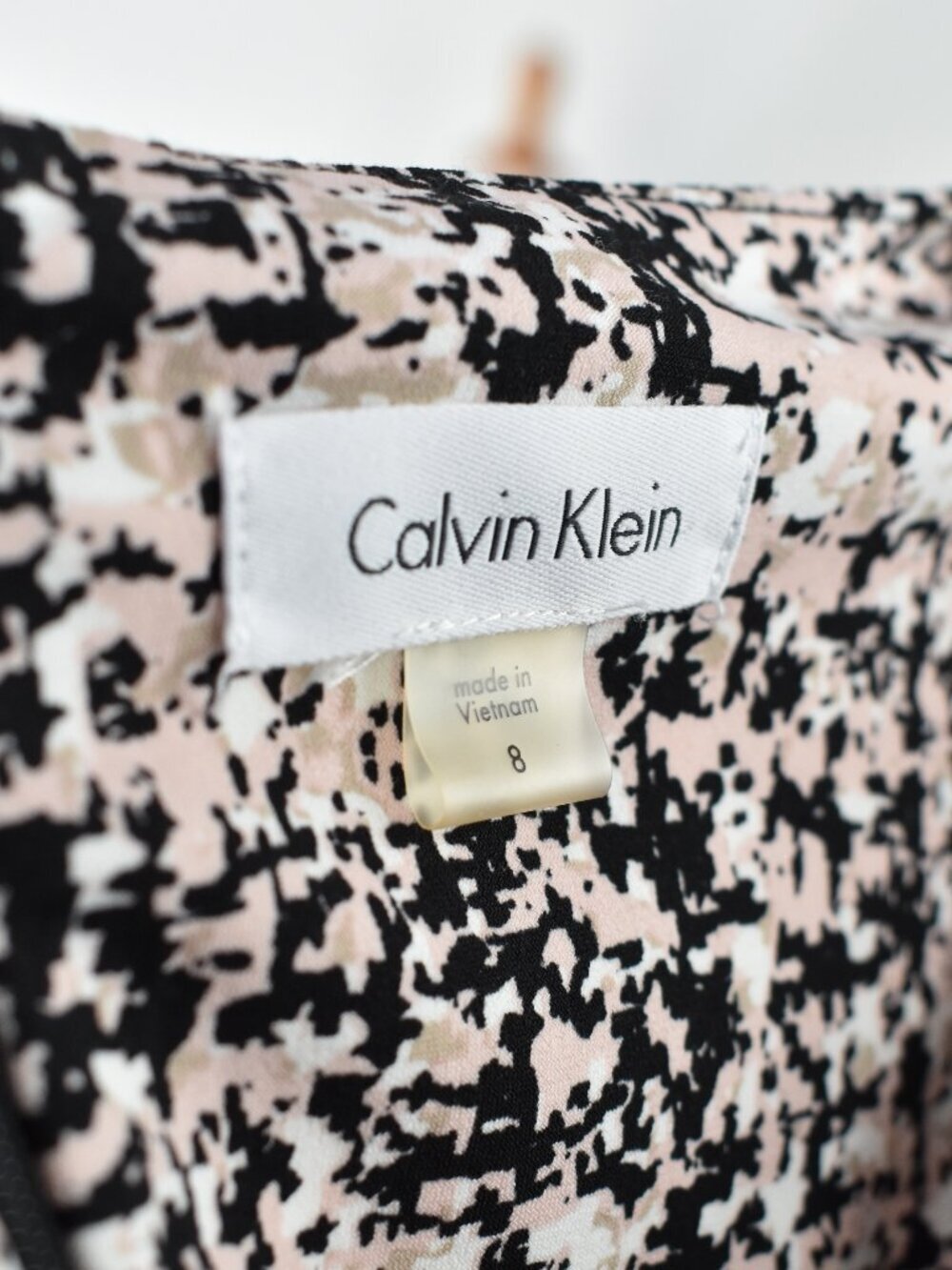 Calvin Klein Plaid Bell Sleeve Dress - 8 - Picture 10 of 10